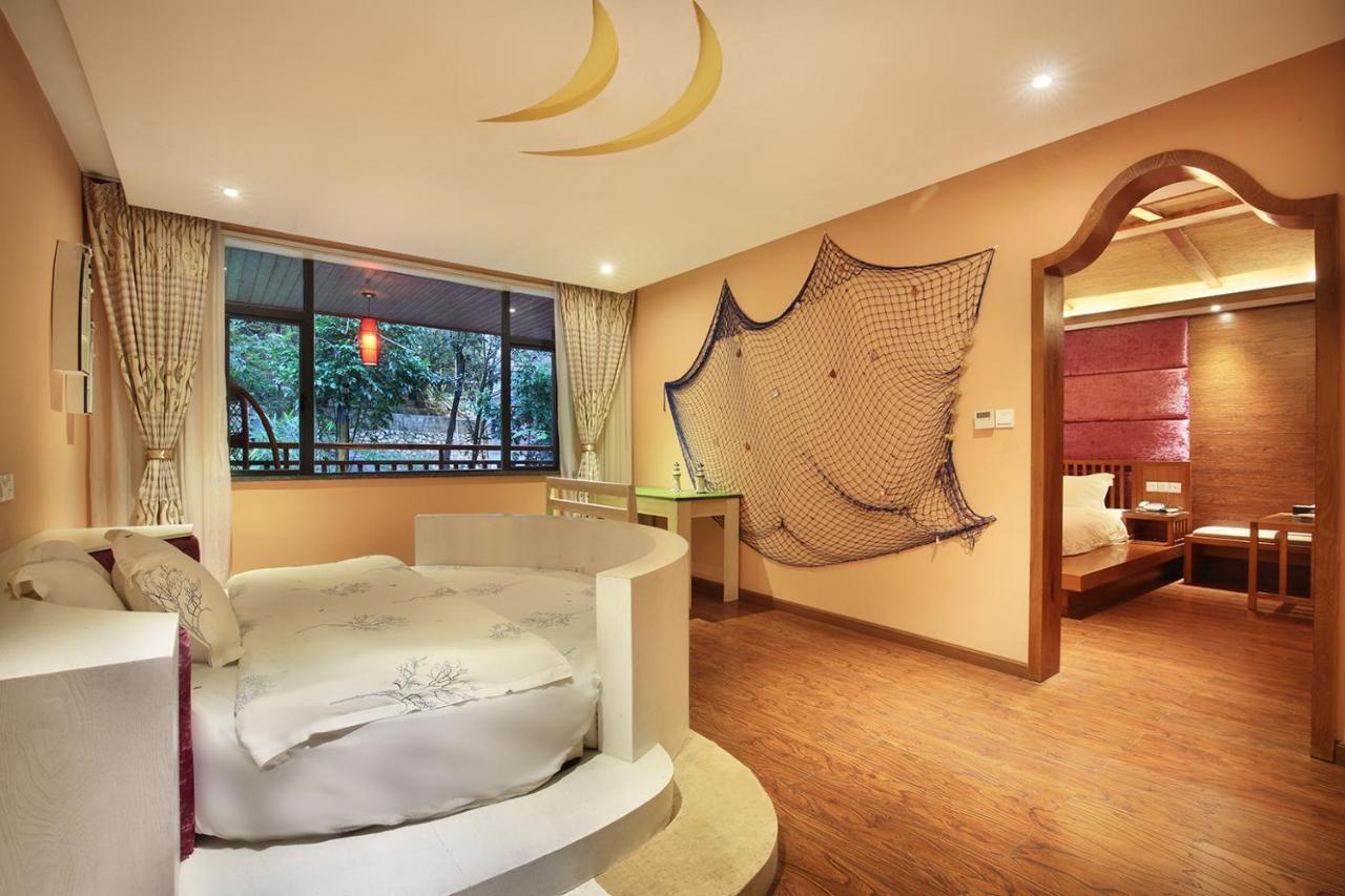 Blue Sky Hotel 양수오 외부 사진