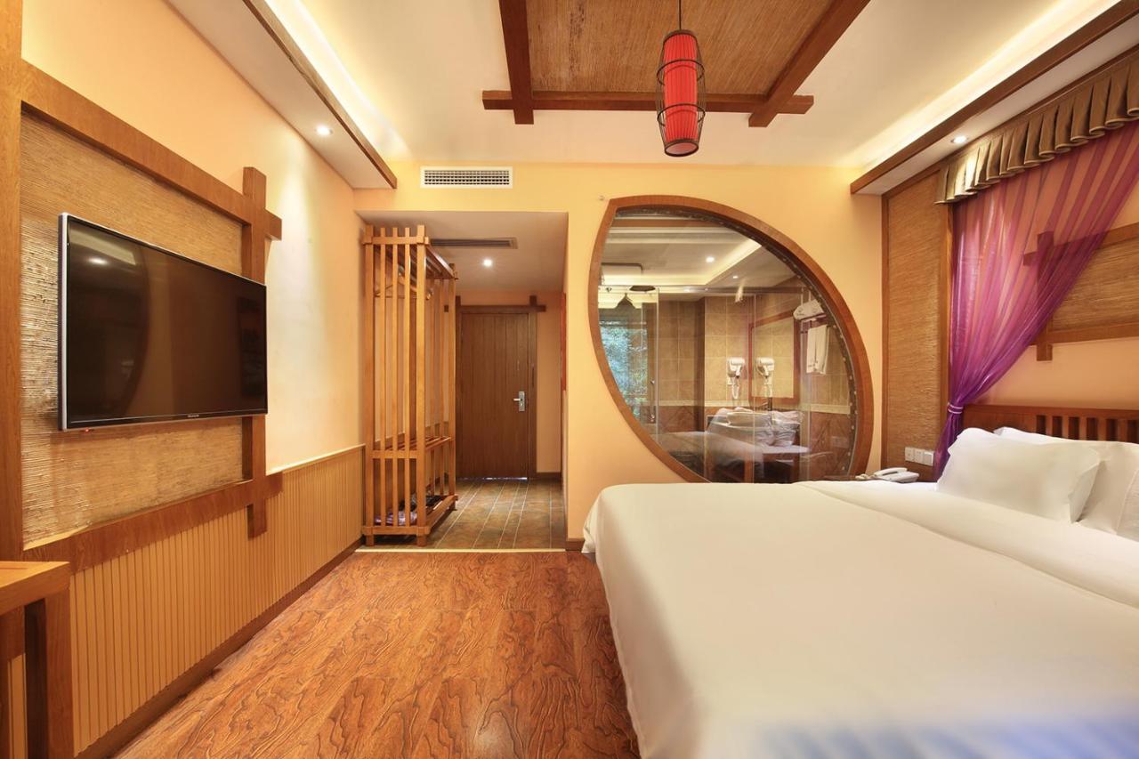 Blue Sky Hotel 양수오 외부 사진