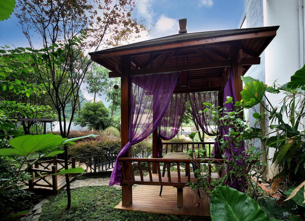 Blue Sky Hotel 양수오 외부 사진